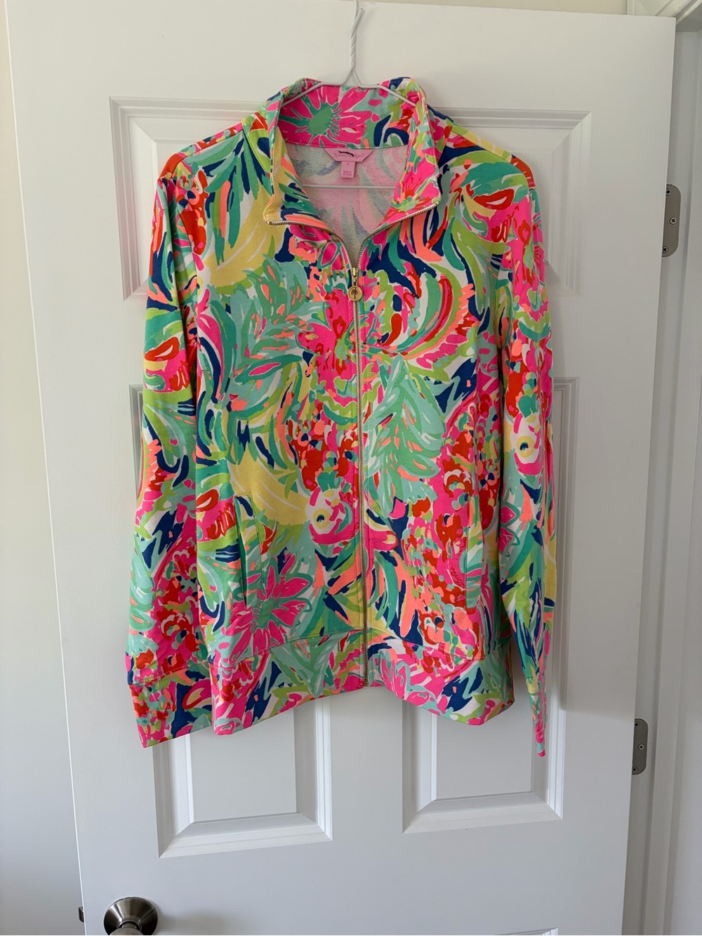**Lily Pulitzer** Vibrant Floral Zip-Front Women's Top - Pink Multi
